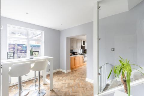 undefined, Redehall Road, Smallfield, RH6