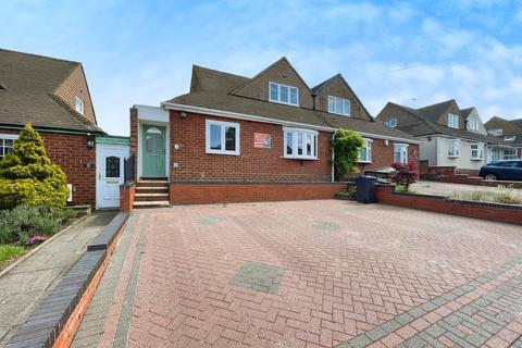 4 bedroom semi-detached house for sale, Beechdale Avenue, Birmingham, B44