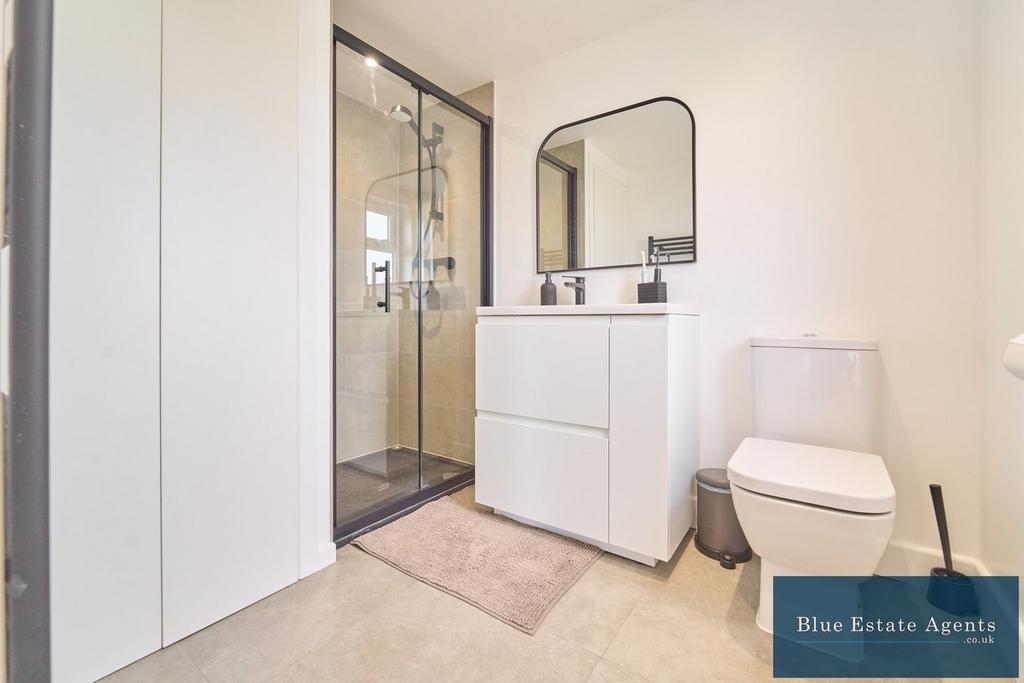 Loft En-Suite