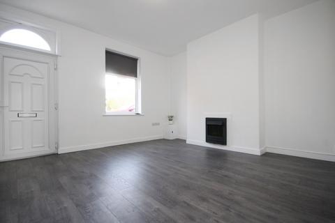 2 bedroom end of terrace house to rent, Cowburn Street, Leigh, WN7