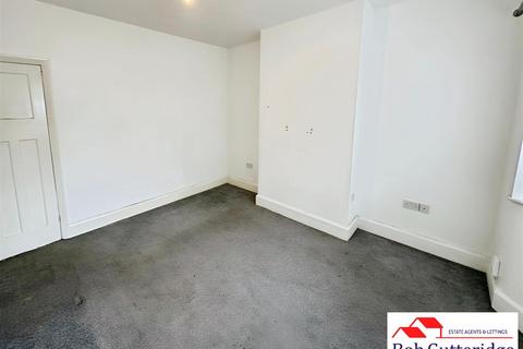 66 Barber Road, Stoke-on-trent, ST6 6JL