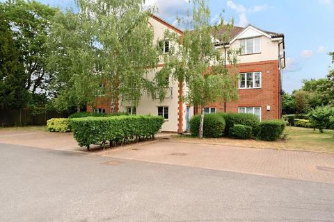 2 bedroom flat for sale, Sunbury-on-Thames,  Surrey,  TW16