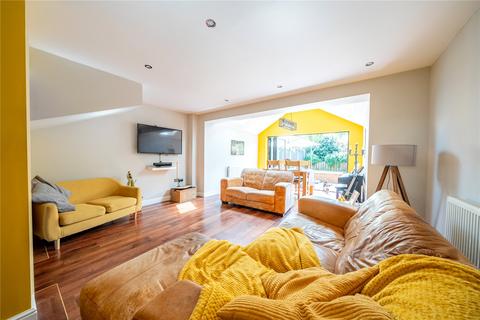 8 Hawthorn Square, East Ardsley, Wakefield, WF3 2LX
