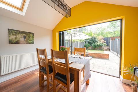8 Hawthorn Square, East Ardsley, Wakefield, WF3 2LX