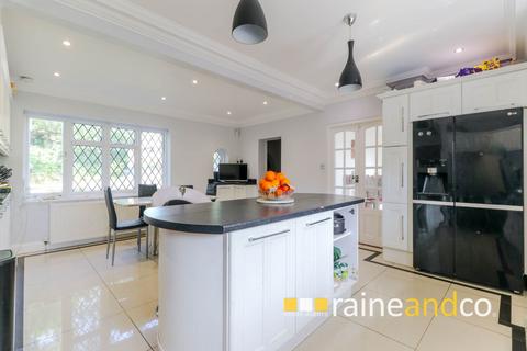 6 bedroom detached house for sale, Great North Road, Bell Bar, Brookmans Park