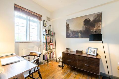 2 bedroom flat for sale, Evelyn House, Greatorex Street, Whitechapel, London, E1