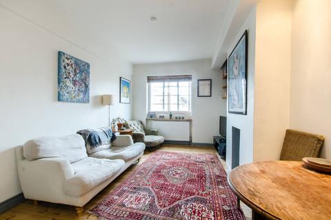 Evelyn House, Greatorex Street, Whitechapel, London, E1
