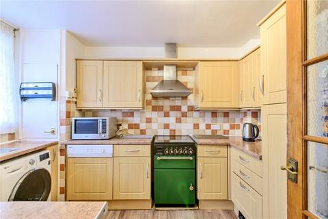 3 bedroom flat for sale, Dallas Road, London, SE26