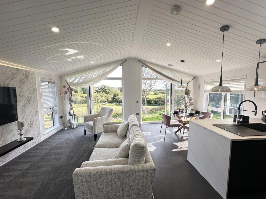 Kingston Palazzo For Sale