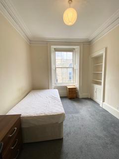 4 bedroom flat to rent, Castle Street, City Centre DD1