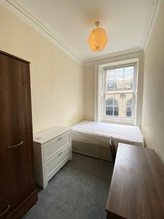 4 bedroom flat to rent, Castle Street, City Centre DD1