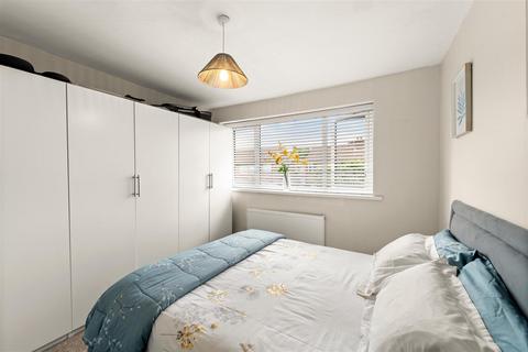 59 Beech Road, Sale, M33 2FA