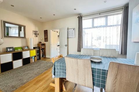 3 bedroom terraced house for sale, Keswick Gardens, Hull, HU6 8TB