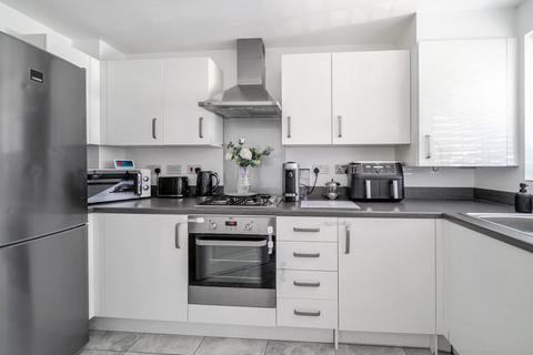 2 bedroom terraced house for sale, Urnfield, Yateley GU46