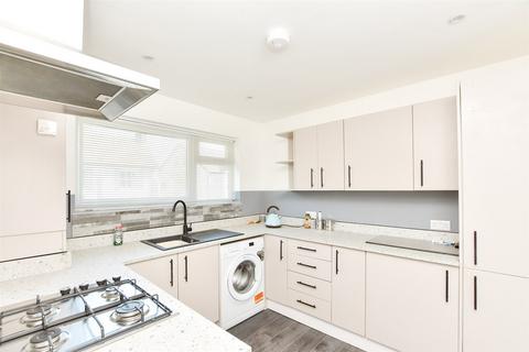 2 bedroom maisonette for sale, 70 Holmesdale Road, Reigate RH2