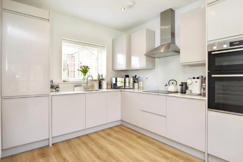 8 Anvil Close, Albrighton, Wolverhampton, WV7 3JP