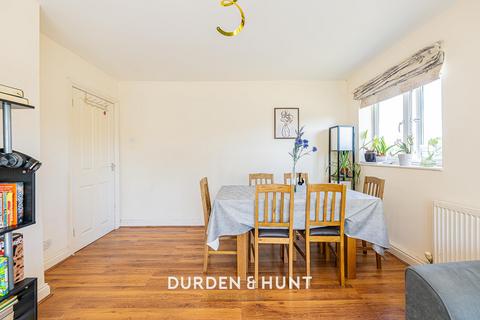 67 Brading Crescent, London, E11 3RT