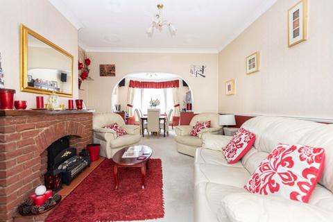 undefined, Kinsbourne Avenue, Ensbury Park, Bournemouth, BH10 4HD