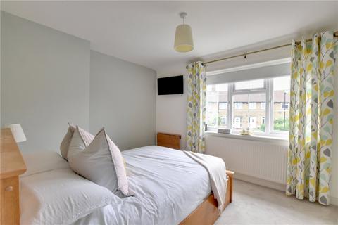 24 Meerbrook Road, London, SE3 9QQ