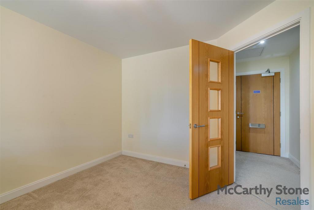 8644454-interior14.jpg