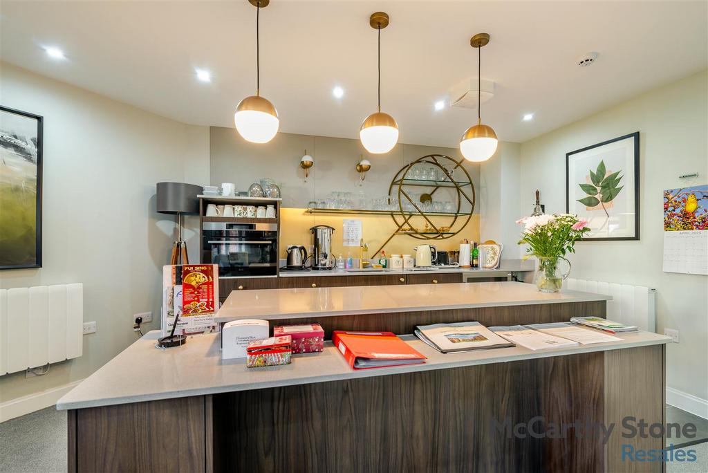 8644454-interior19.jpg