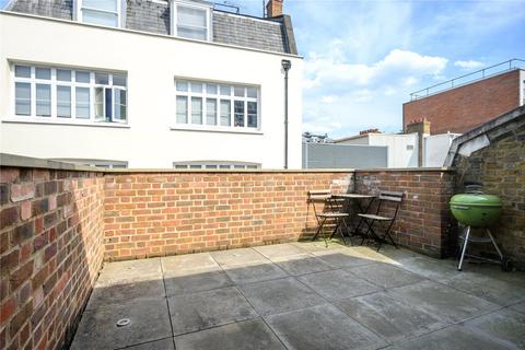 3 bedroom penthouse for sale, Warwick Court, London, WC1R
