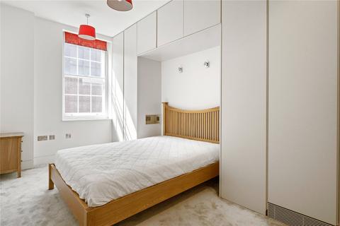 3 bedroom penthouse for sale, Warwick Court, London, WC1R