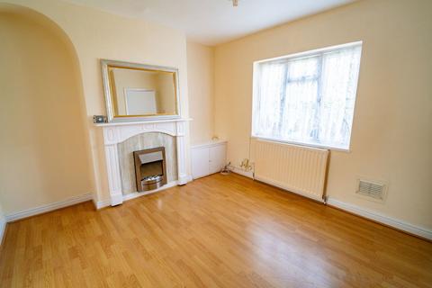 2 bedroom semi-detached house for sale, Clinton Road, Solihull B90
