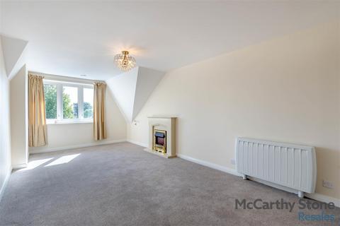 1 bedroom apartment for sale, Oakfield Court, 44-48 Crofts Bank Road, Urmston, Manchester, M41 0AA