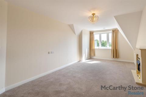 1 bedroom apartment for sale, Oakfield Court, 44-48 Crofts Bank Road, Urmston, Manchester, M41 0AA