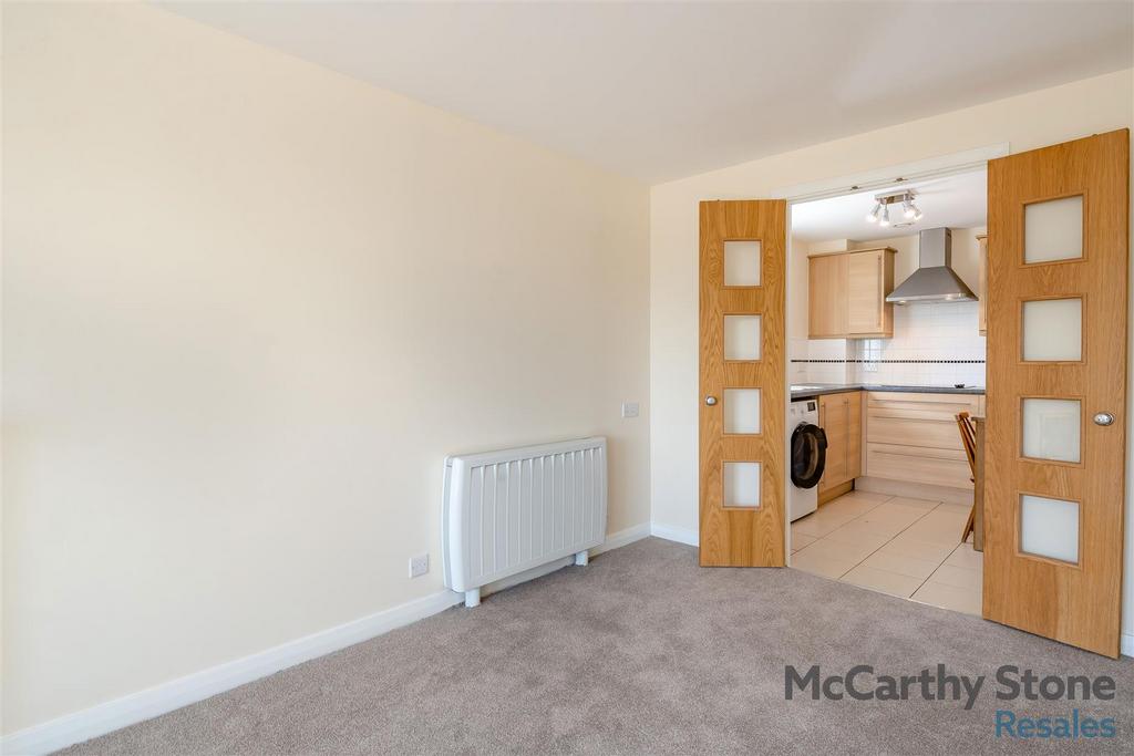 8647780-interior08.jpg