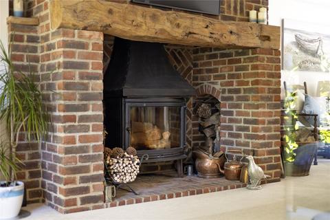 5 bedroom detached house for sale, Midhurst Road, Haslemere, West Sussex, GU27