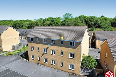 2 bedroom flat for sale, Ffordd Maendy, Sarn, Bridgend, Bridgend County, CF32 9EZ