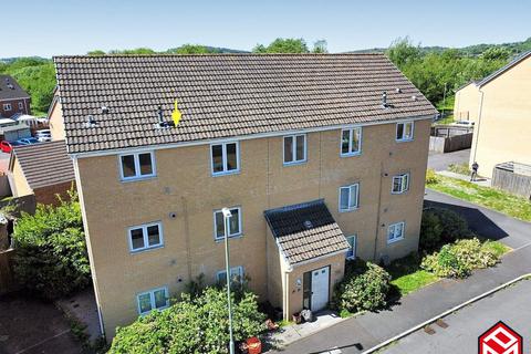 2 bedroom flat for sale, Ffordd Maendy, Sarn, Bridgend, Bridgend County, CF32 9EZ