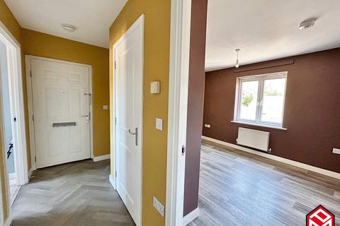 2 bedroom flat for sale, Ffordd Maendy, Sarn, Bridgend, Bridgend County, CF32 9EZ