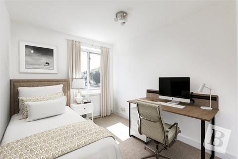 357 Upper Rainham Road, Hornchurch, RM12 4DB