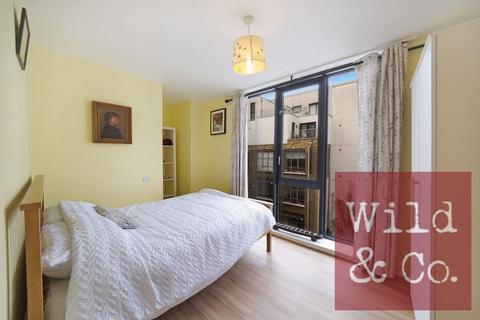 2 bedroom flat to rent, Britannia Walk, Old Street, London