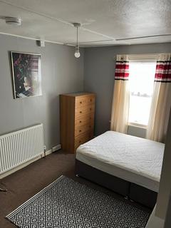 7 Beach Road, Lowestoft, NR32 1EA
