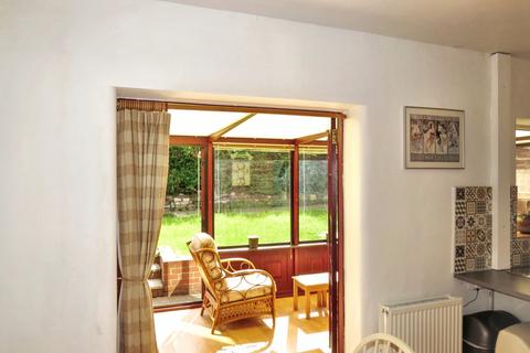 undefined, Kings Drive, Frodsham, WA6