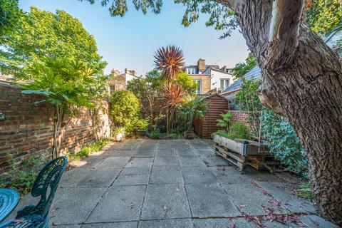 Greyhound Road, Hammersmith, London, W6