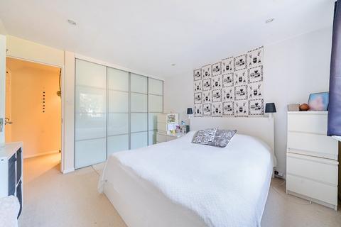 1 bedroom flat for sale, Greyhound Road, Hammersmith, London, W6