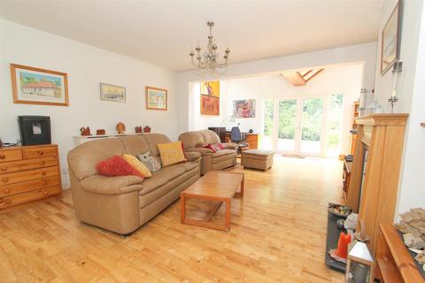 undefined, 302a Croydon Road, Wallington SM6