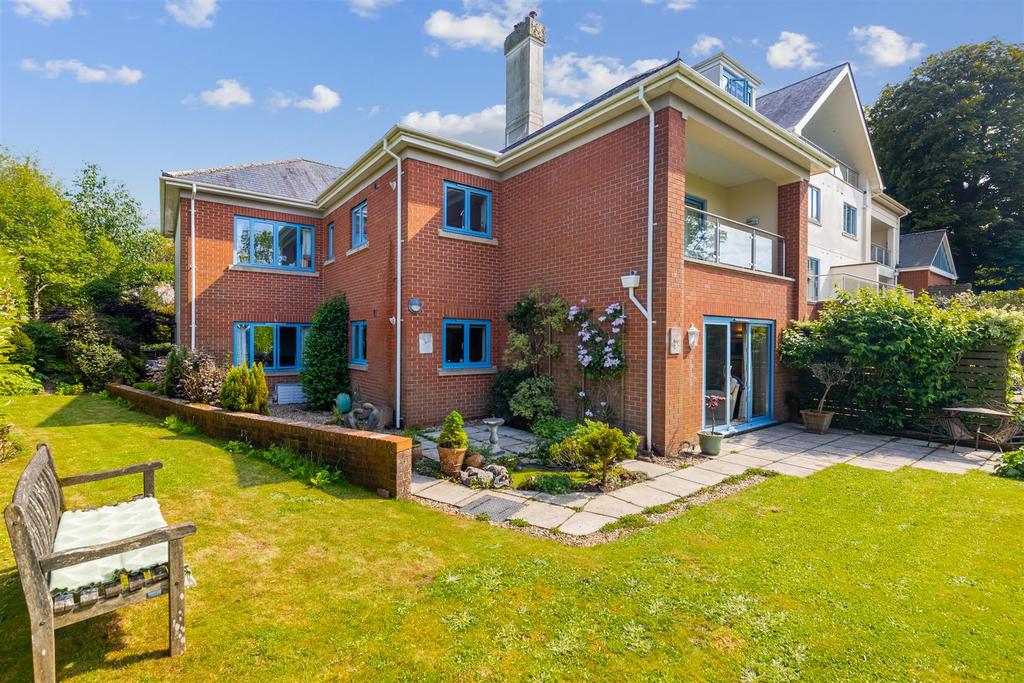 A03 - Flat 2 Redhills, Jubilee Road - 250514.jpg