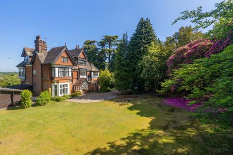 2 bedroom flat for sale, Broadwater Down, Tunbridge Wells, TN2