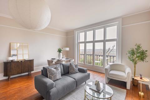 2 bedroom flat for sale, Broadwater Down, Tunbridge Wells, TN2