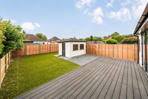 23 Glasbrook Avenue, Twickenham, TW2 6AH
