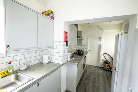 6 bedroom house of multiple occupation for sale, Radstock Road, Liverpool L6