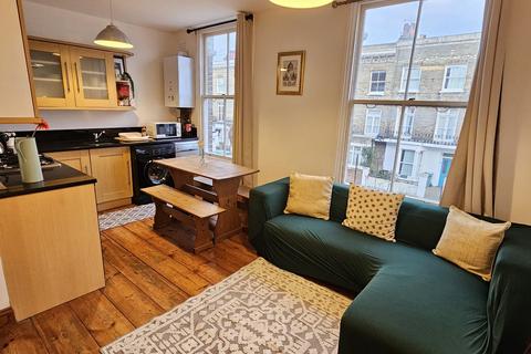 1 bedroom flat to rent, Davenant Road, London N19