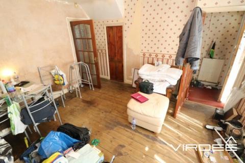 undefined, Nuttall Grove, Handsworth, West Midlands, B21