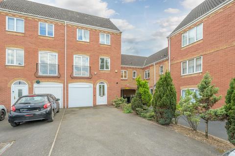 3 bedroom townhouse for sale, Ferguson Drive, Tipton